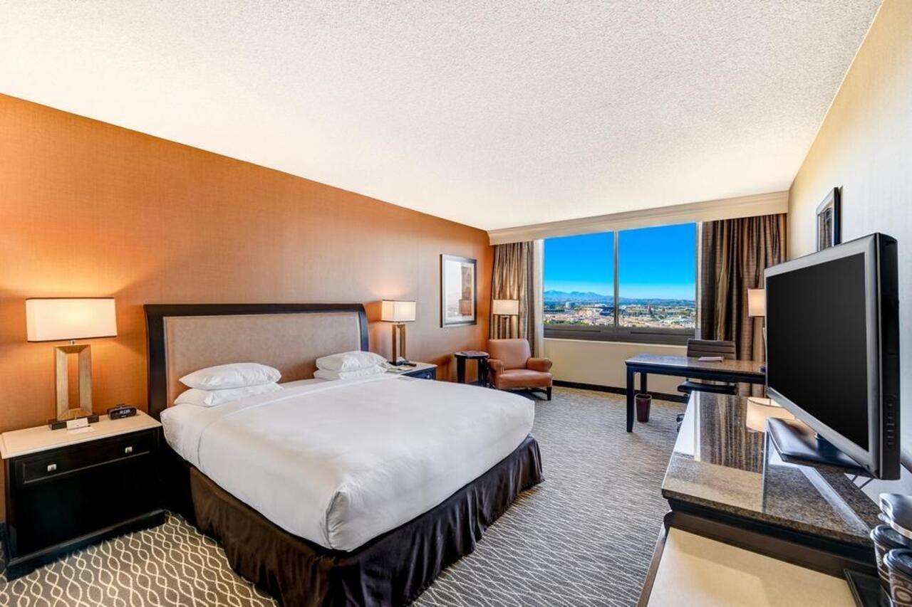 Hotel Fera Anaheim, A Doubletree By Hilton Orange Luaran gambar