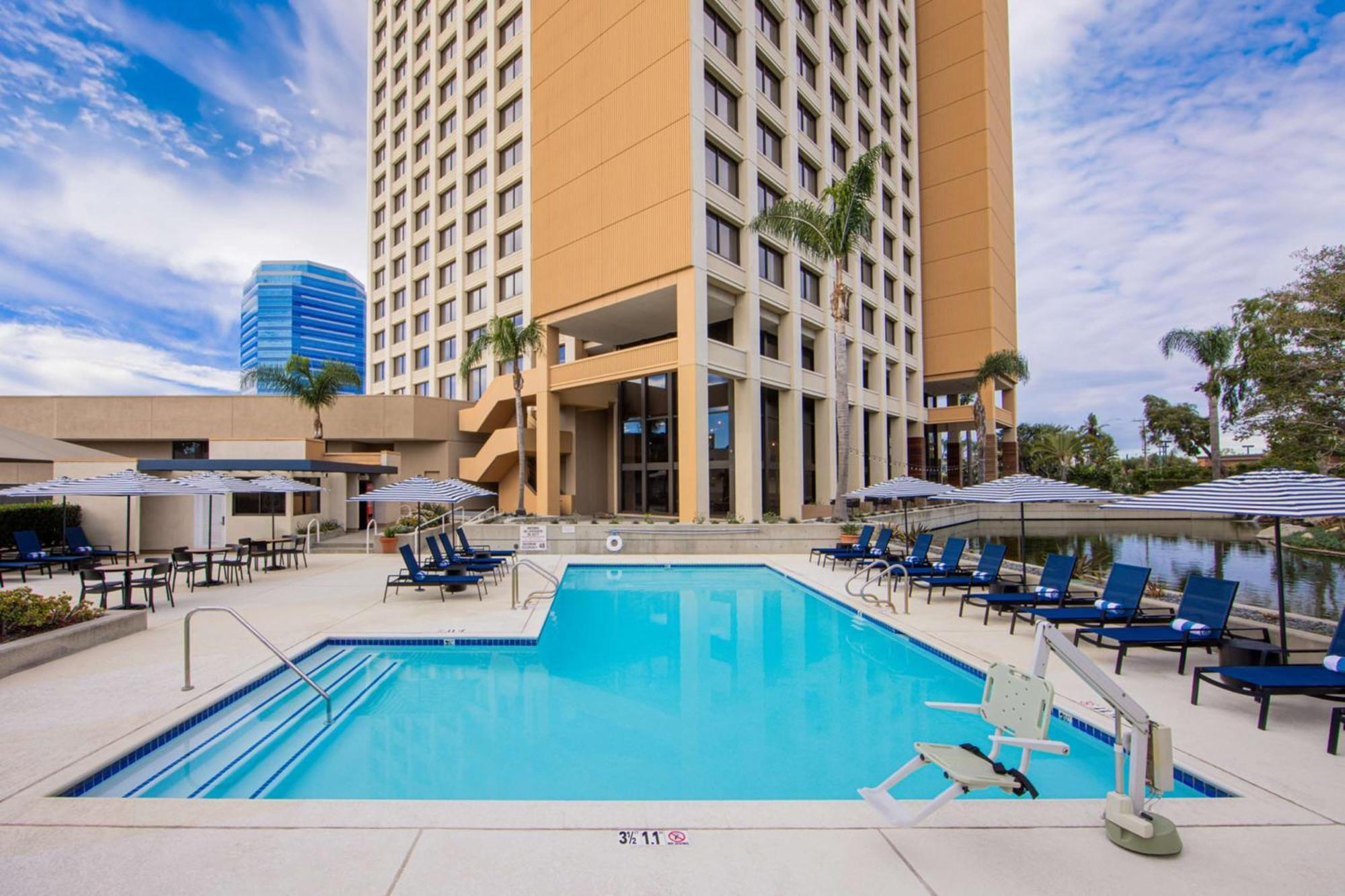Hotel Fera Anaheim, A Doubletree By Hilton Orange Luaran gambar